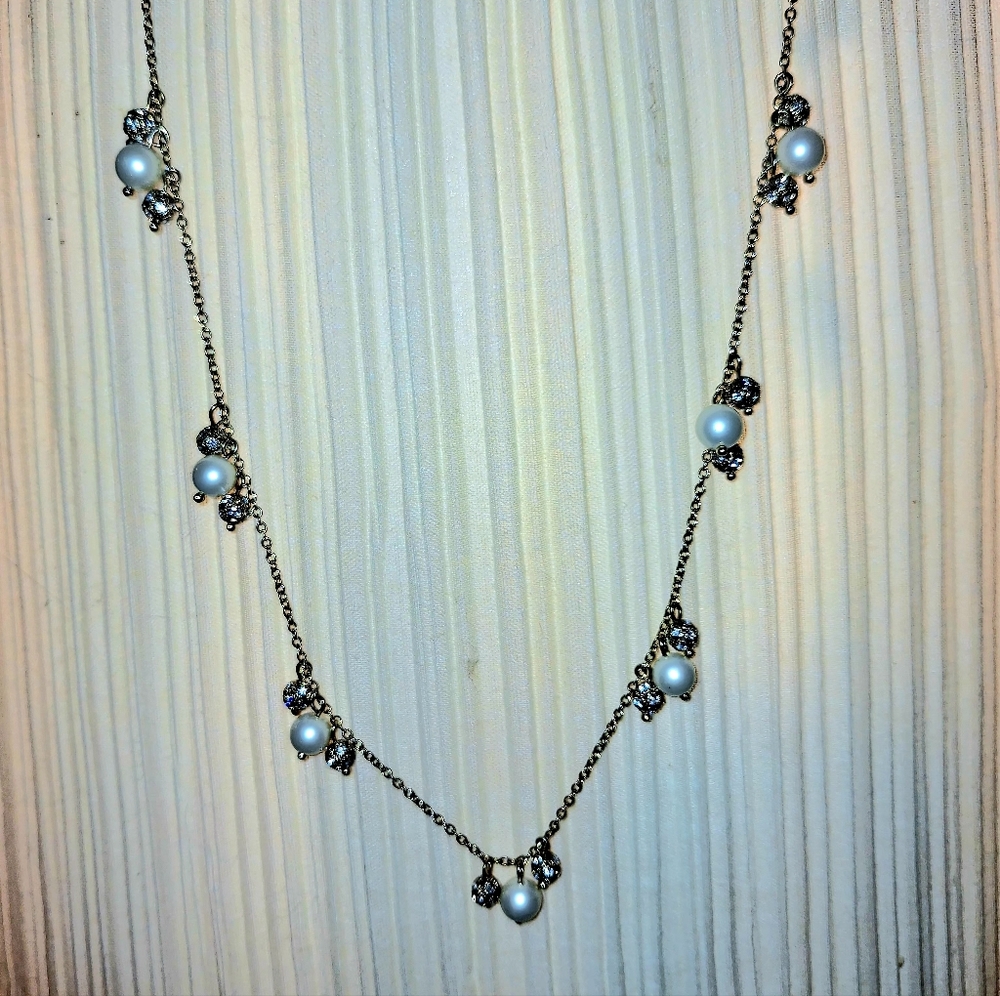 Silver Tone Chain Dangle Drop Neclace Adorned With Faux Pearls & Cubic Zirconia